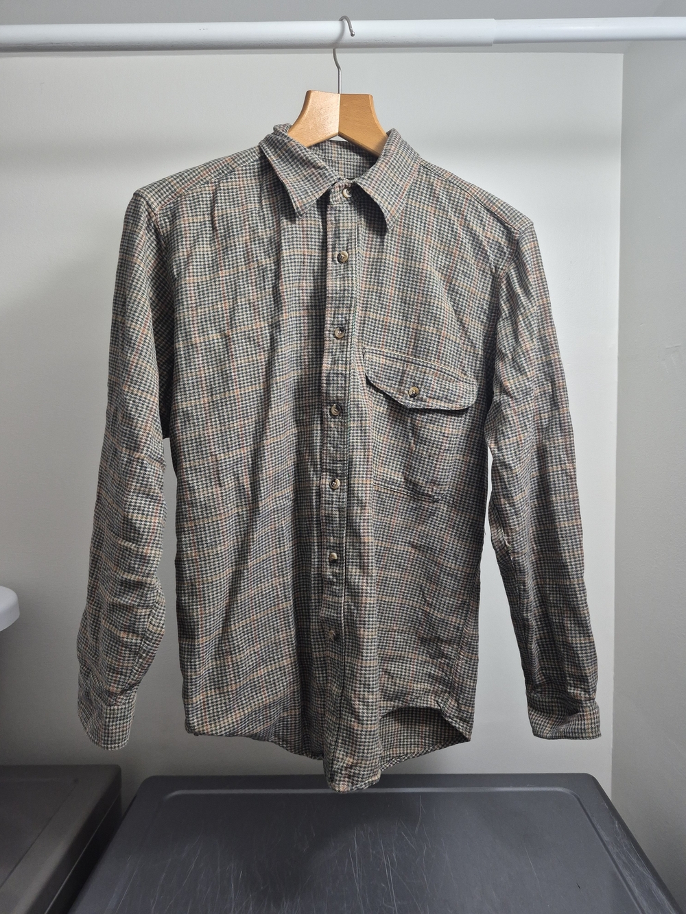 Men's Casual Plaid Button-Down Shirt in Brown and Green 100% Cotton